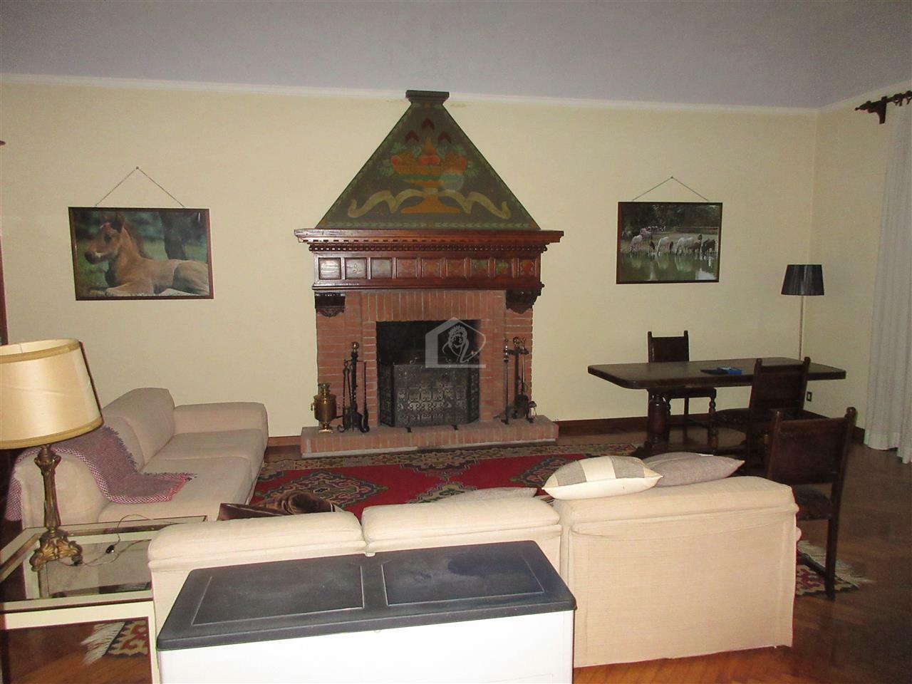 Azienda agricola in vendita a Piacenza pianura a ridosso delle colline